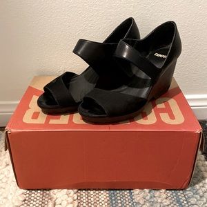 Camper Laura black suede leather wedge sandals